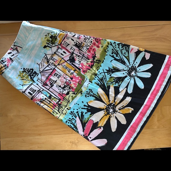 i.e. Woman, Colorful City printed Dress with Gerber Daisy Boarder, Size 22W - Picture 3 of 10